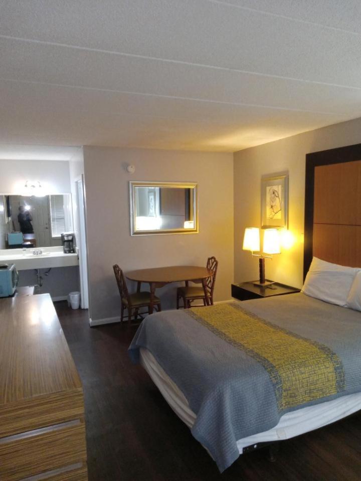 Apm Inn And Suites ウィンチェスター エクステリア 写真